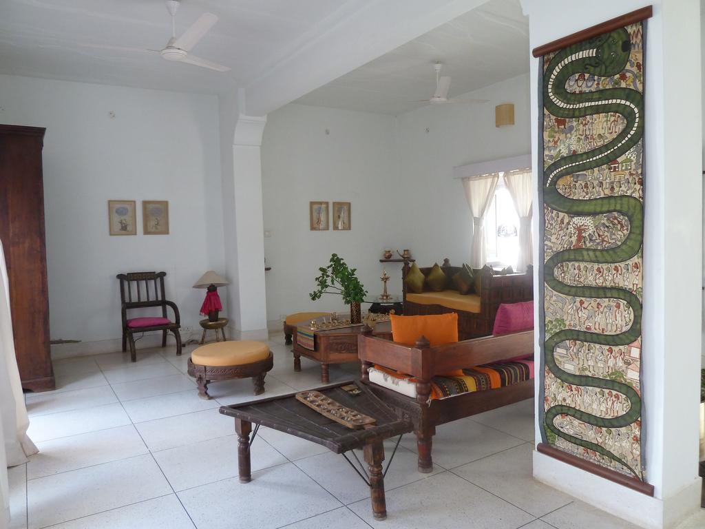 Hotel Savista Retreat à Jaipur Extérieur photo